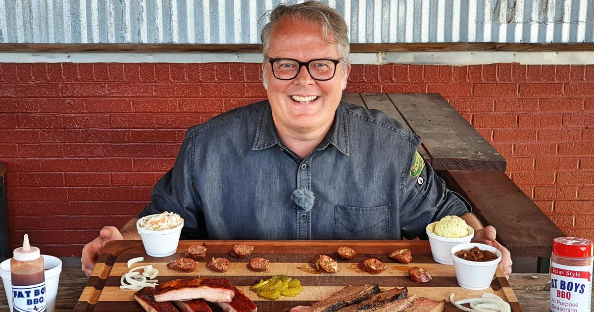 BBQ-Experte Patrick Ryan bei Kabel 1