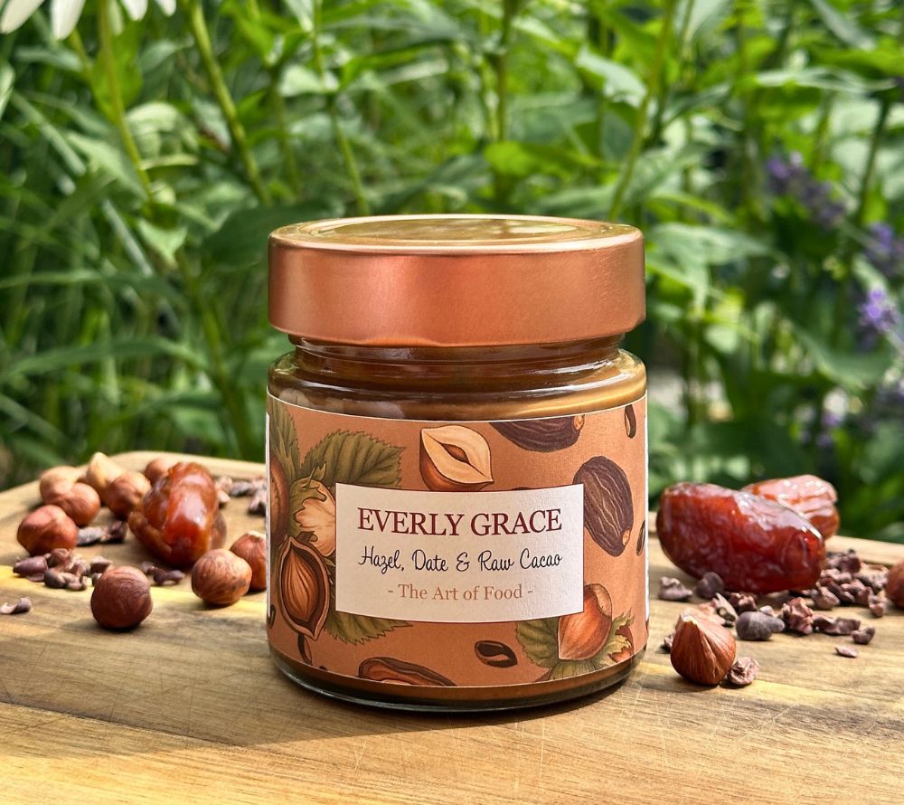 Everly Grace Hazel, Date & Raw Cocoa online kaufen – geröstete Haselnüsse, Datteln und Rohe Kakaonibs – Vegan, clean, pur