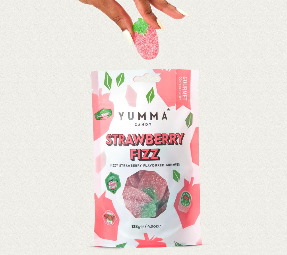 Strawberry Fizz Pouch Bag von Yumma Candy ☆ Vegane Gummibonbons mit Erdbeere ☆ Aus England