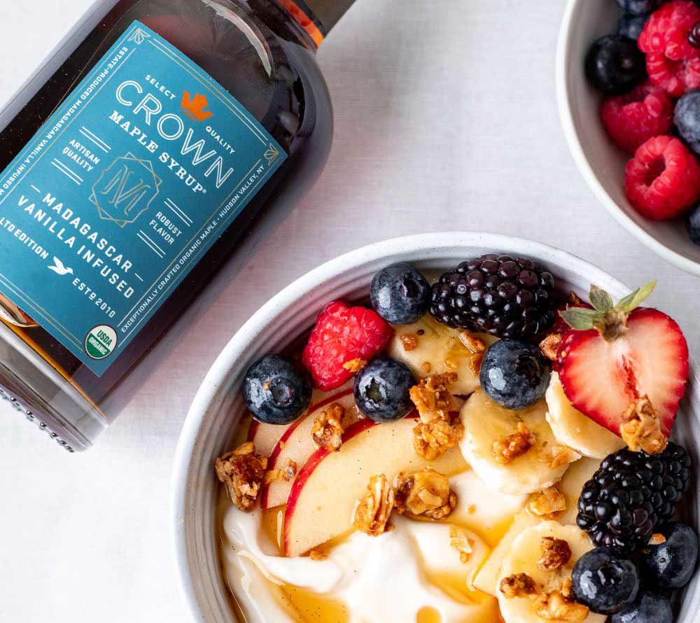 Crown Maple Vanilla Infused Ahornsirup online bestellen – Für Pancakes, Desserts & Obst