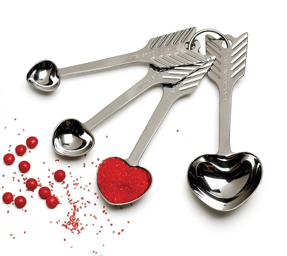 Edelstahl-Messlöffel mit Herzgriffen in 4 Größen für Backen & Kochen