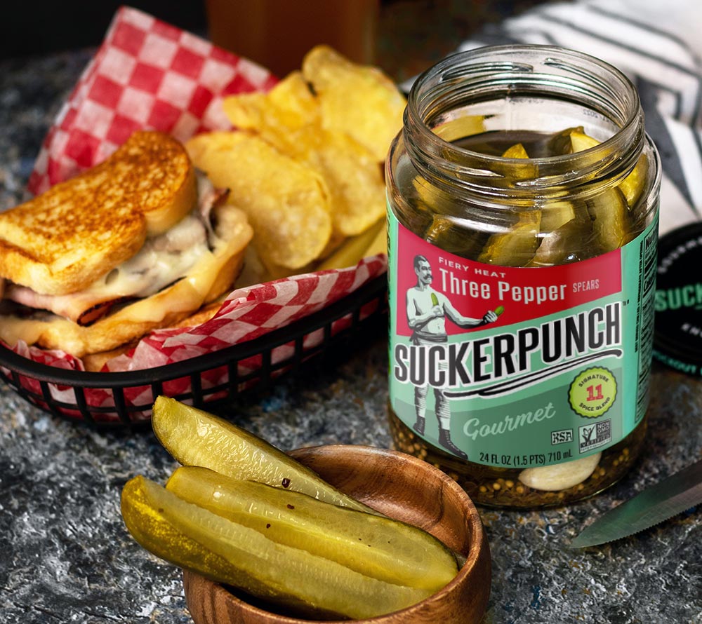 Würzige 3-Pepper-Gurken, perfekt für Snacks, Fleisch & Käse