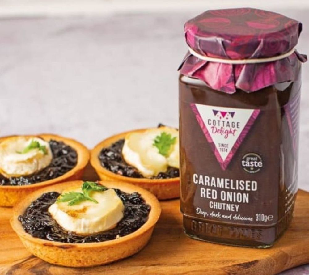
                  
                    Karamellisierte Rote-Zwiebel-Chutney ☆ Mit Muscovado-Zucker & Balsamico verfeinert ☆ Vegan, glutenfrei & traditionell ☆ Europaweiter Versand | Jetzt bestellen!
                  
                