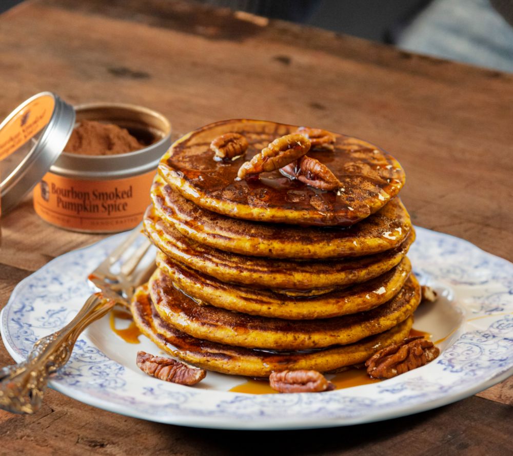Bourbon Smoked Pumpkin Spice: Klassische Gewürze mit rauchigem Bourbon-Twist. Ideal für Desserts, Kaffee & herbstliche Gerichte. Jetzt probieren!
