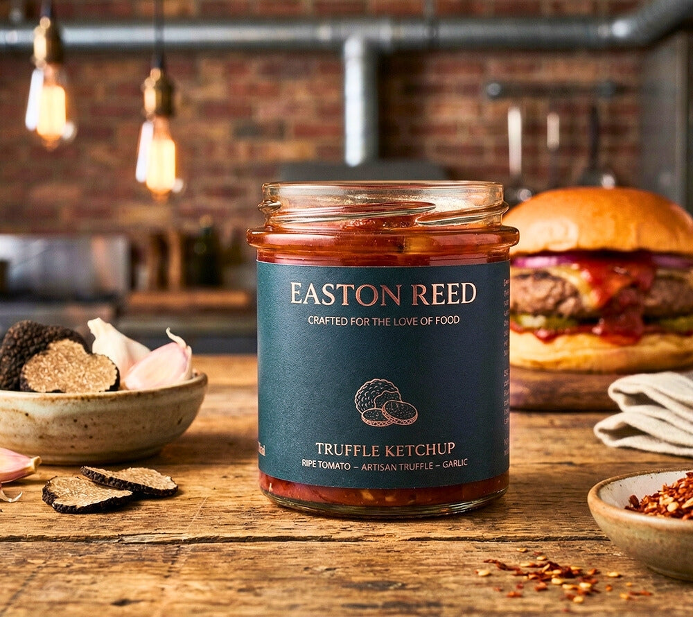 Easton Reed Truffle Ketchup: Edler Tomatenketchup mit feiner Trüffelnote. Perfekt zu Pommes, Burgern, Steak, Eierspeisen und für besondere Genussmomente.