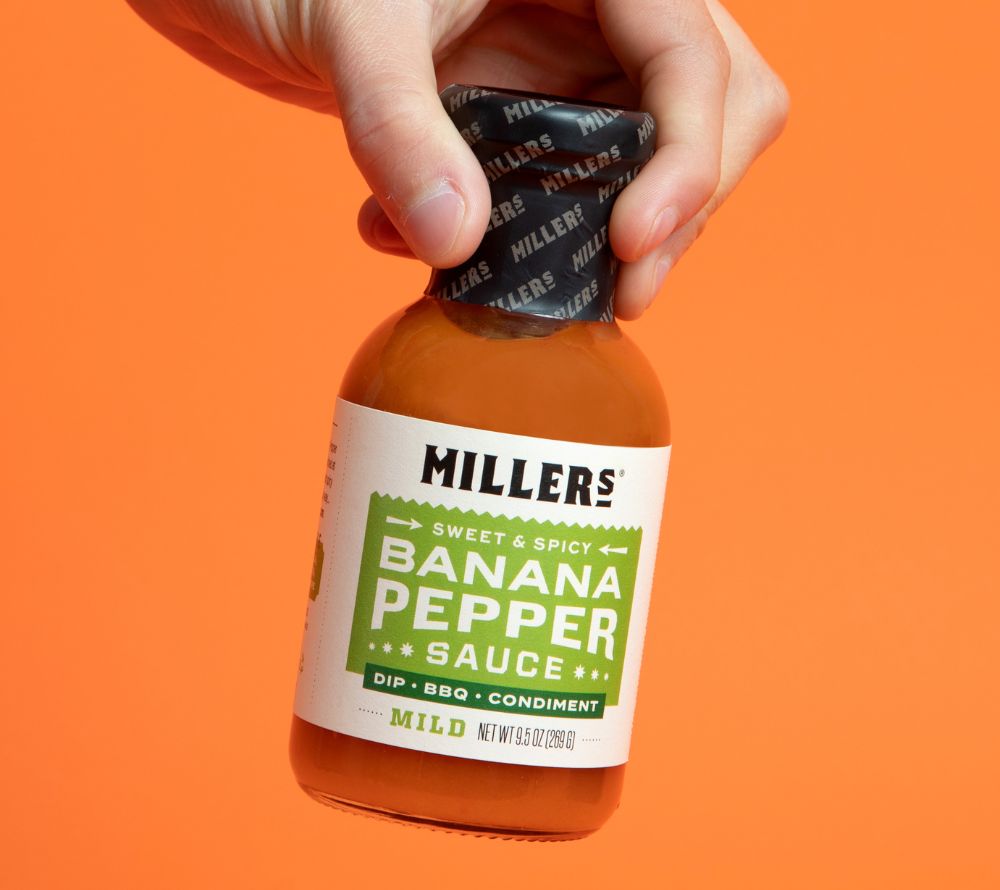 
                  
                    Banana Pepper Mild Sauce von Miller’s kaufen | Süß-würzige Pfeffersauce mit milder Schärfe | Frisch zubereitet, fettfrei, glutenfrei, Non-GMO | Ideal zu BBQ, Käse & Burger | EU-weiter Versand
                  
                