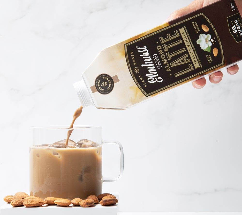 
                  
                    Toasted Almond Vanilla Latte von Elmhurst kaufen | Gourmet vegane Milchalternativen | Inkl. Mandel, Hafer, Cashew, Ahorn, Walnuss | Perfekt für Kaffee, Smoothies, Brei, Desserts | EU Versand
                  
                