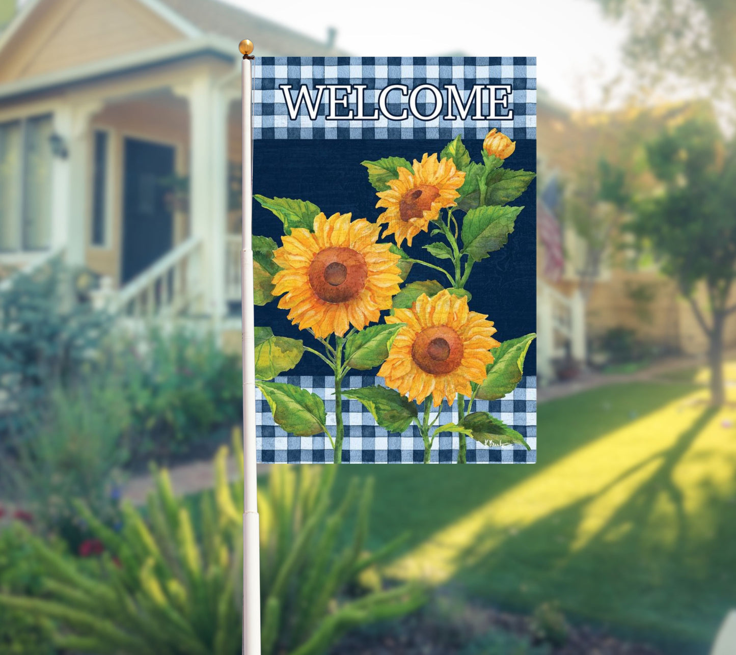 Gartenfahne Sunflowers on Navy ☆ Leuchtende Sonnenblumen auf dunklem Blau ☆ Sommerlicher Landhaus-Charme für Garten & Balkon☆ Jetzt kaufen!