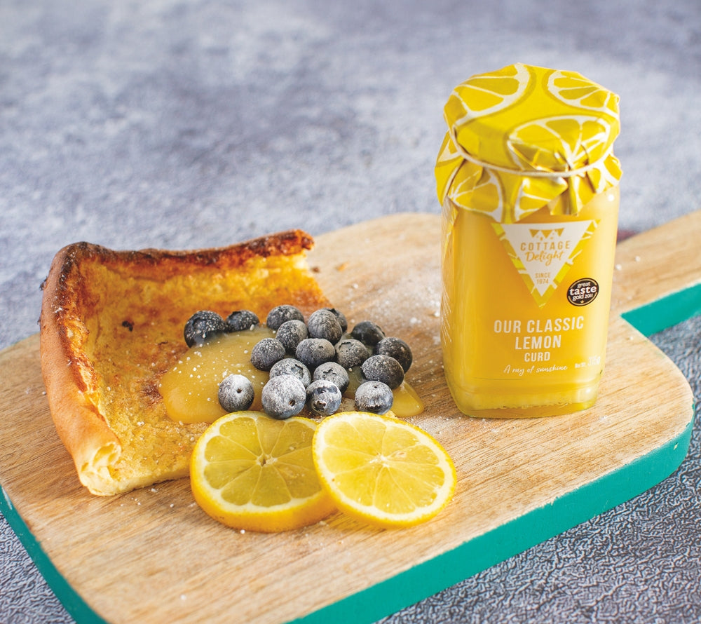 
                  
                    Classic Lemon Curd von Cottage Delight kaufen | Englische Zitronencreme aus Freilandeiern | Handgemacht in kleinen Chargen | Für Brot, Scones, Desserts | EU-weiter Versand
                  
                