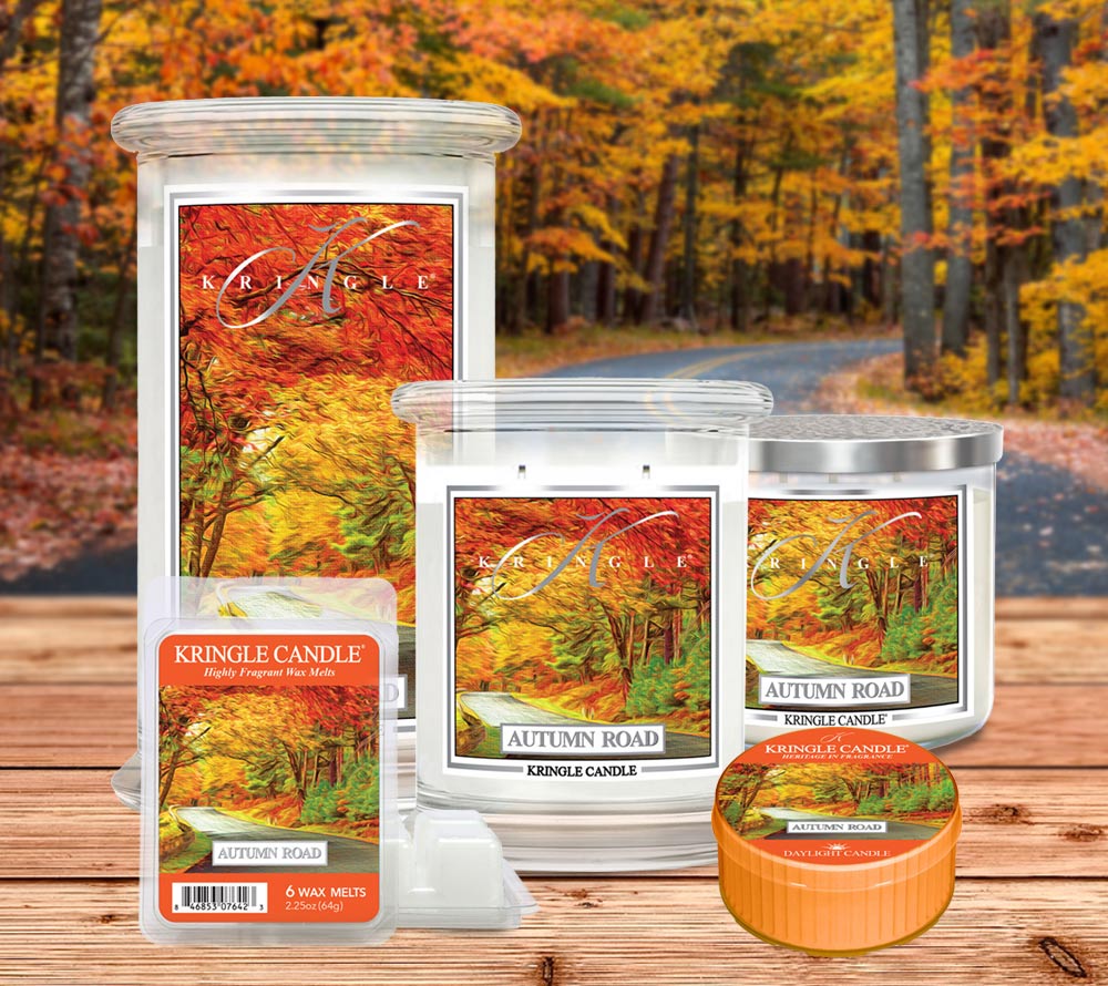 Duftkerze Autumn Road ♥ Frischer & männlicher Duft ♥ Für den Herbst ♥ Sorgt für eine warme Atmosphäre ♥ Importiert aus den USA » Jetzt bestellen!