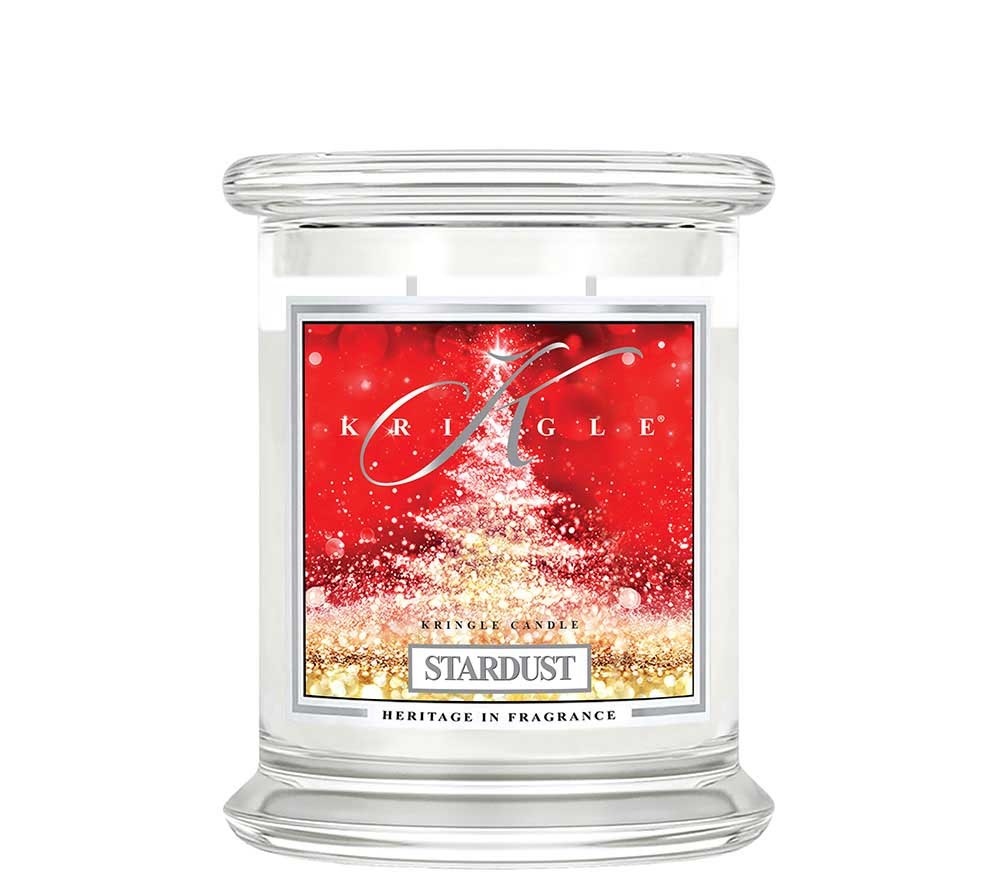 Stardust Medium Jar von Kringle Candle bei American Heritage ☆ Die elegante Stardust von Kringle Candle als magischer Weihnachtsduft. Zitrone, Amber, Muskat, Jasmin, Orchidee, Moschus, und Sandelholz als wundervolle Komposition.