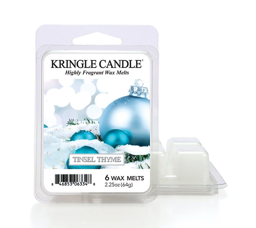 Wax Melts Kringle 6 Pcs.-Tinsel Thyme ☆ Der winterliche Wald ruft. Birke trifft auf Tannennadel in Kombination mit Moschus und saftigen Granatapfel. Eine sinnliche Duftkerze im winterlichen Stil von Kringle Candle.