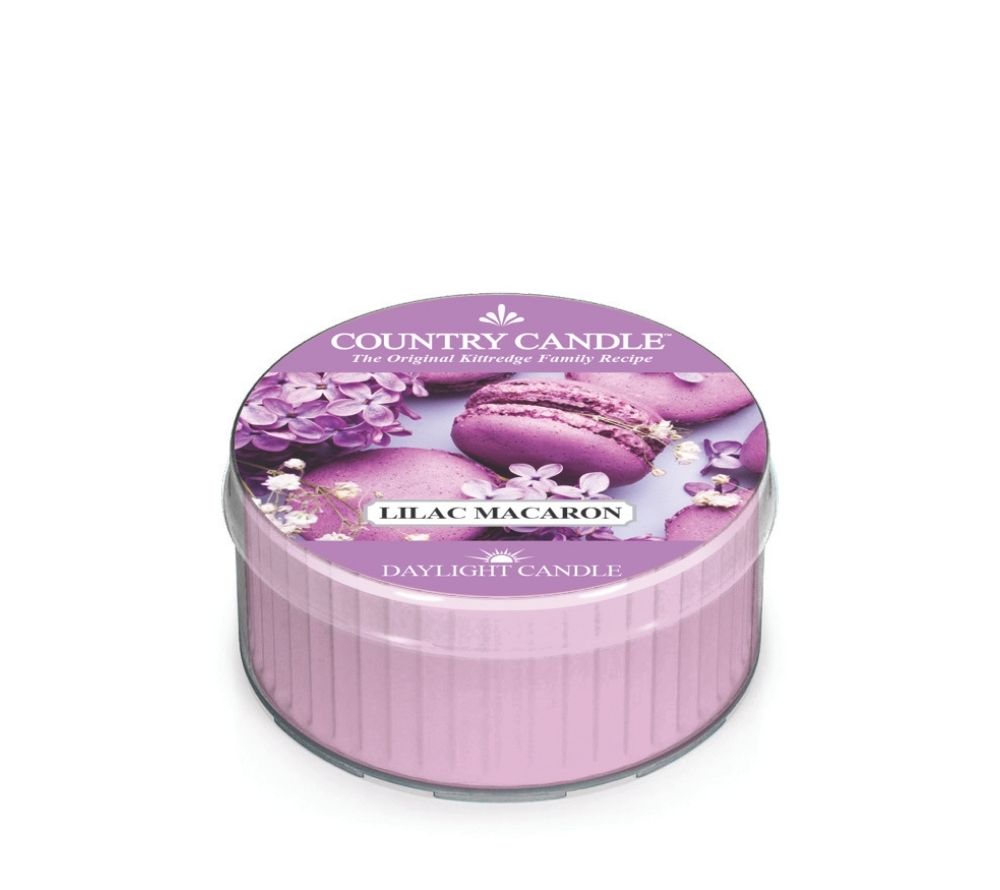 Duftkerze Lilac Macaron von Country Candle ☆ Blühender Flieder trifft auf süßes Macaron-Gebäck ☆ Blumig, süß und gemütlich ☆ Jetzt kaufen
