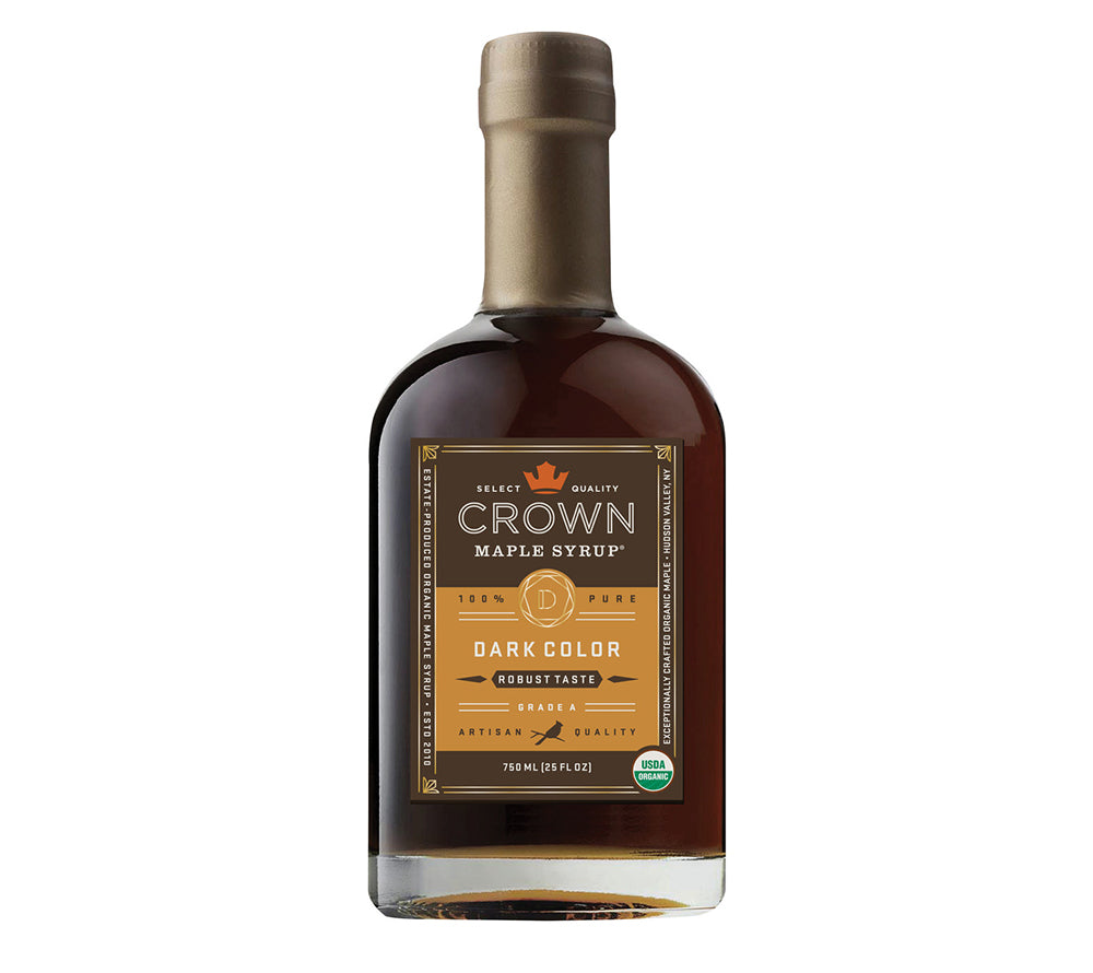 Dark Color Ahornsirup von Crown Maple, 750 ml ☆ Ahornsirup Dark Color ➤ Robustes Aroma ➤  Charakteristische Note ➤ Zum verfeinern & versüßen ➤ Wunderbare Geschmackstiefe » Jetzt probieren!