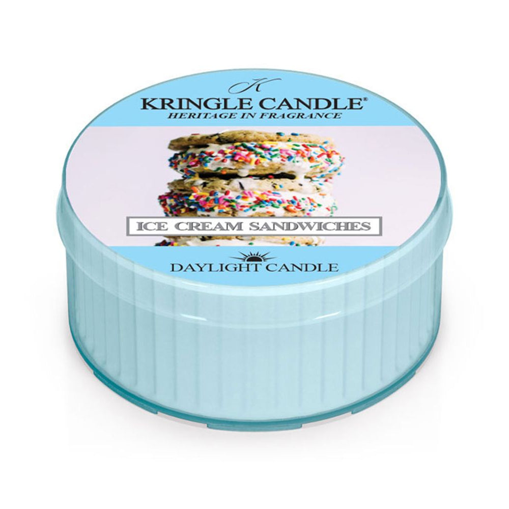 
                  
                    Kringle Candle Daylight Bundle Frühling 2024 kaufen ✚ Große Auswahl ✚ Made in USA ✚ Weltweiter Versand
                  
                