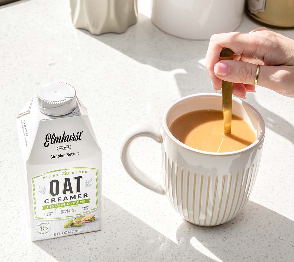 
                  
                    Pistachio Creme Oat Creamer von Elmhurst kaufen | Gourmet vegane Milchalternativen | Inkl. Mandel, Hafer, Cashew, Ahorn, Walnuss | Perfekt für Kaffee, Smoothies, Brei, Desserts | EU Versand
                  
                