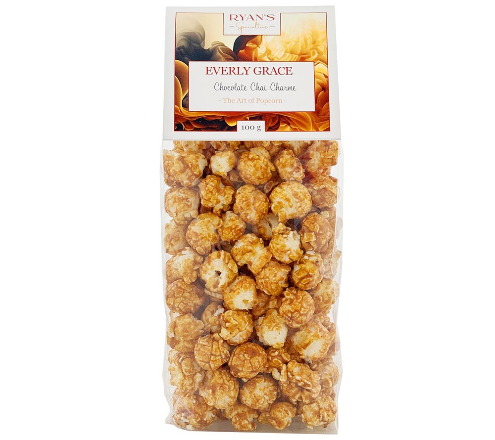 Everly Grace Popcorn - Chocolate Chai Charme kaufen ☆ Mit Schokolade und Chai-Gewürzen ☆ Der perfekte Snack ☆ Mehr Sorten ☆ Jetzt probieren!