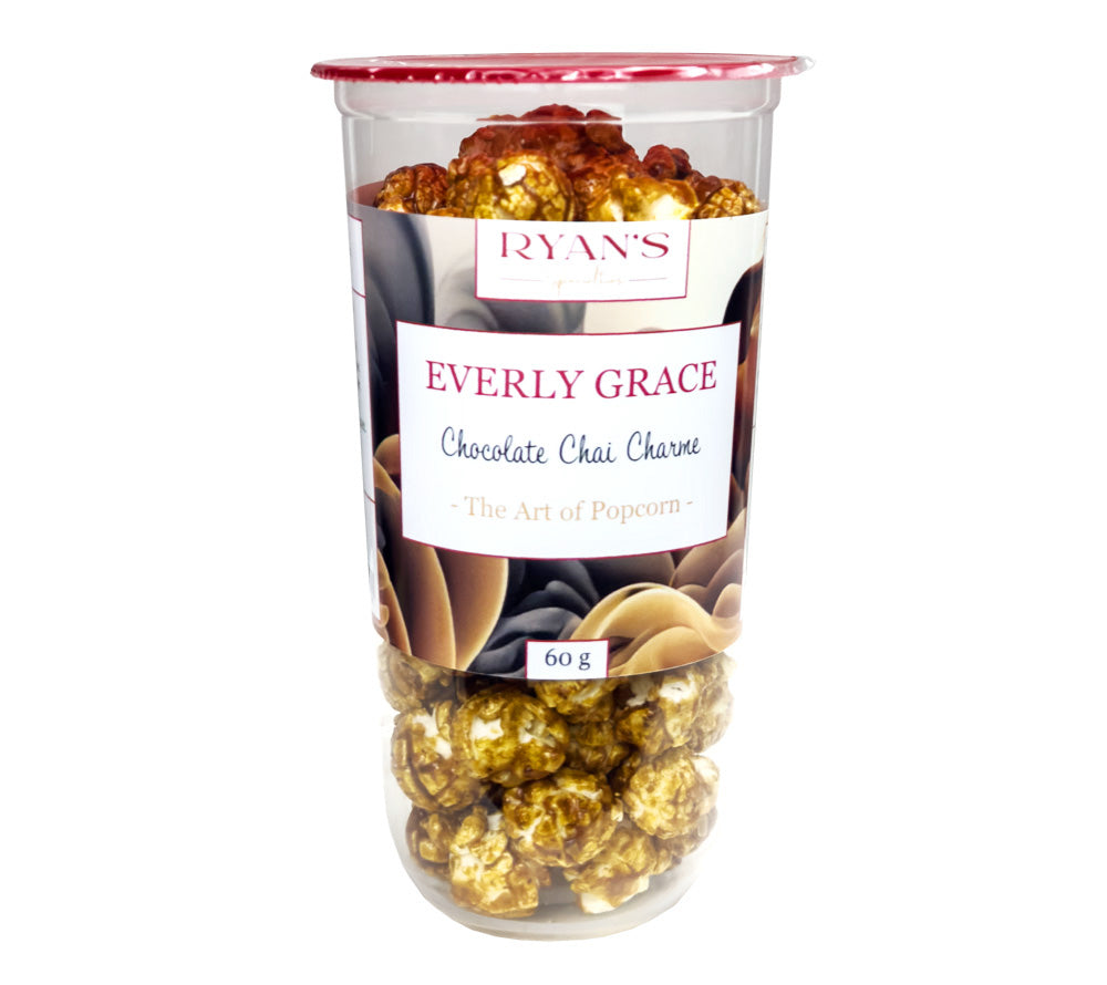 Everly Grace Popcorn - Chocolate Chai Charme kaufen ☆ Mit Schokolade und Chai-Gewürzen ☆ Der perfekte Snack ☆ Mehr Sorten ☆ Jetzt probieren!