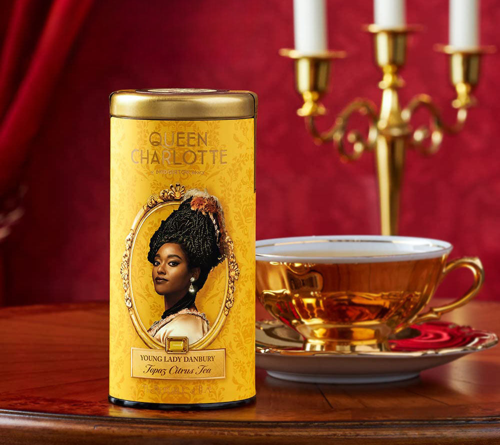 
                  
                    Bridgerton Young Lady Danbury Topaz Citrus Tea - Metalldose mit 36 Beuteln - The Republic of Tea
                  
                