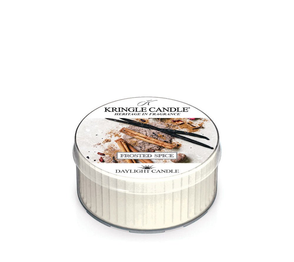 
                  
                    Daylight Frosted Spice kaufen ✚ Kringle Duftkerze in allen Größen ✚ Große Auswahl ✚ Made in USA ✚ EU Versand
                  
                
