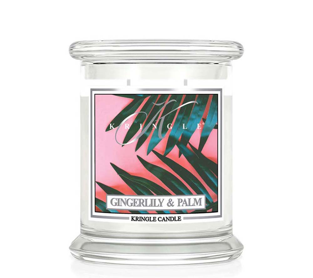 Die Duftkerze Gingerlily & Palm von Kringle Candle entführt Sie in die entspannende Atmosphäre tropischer Sandstrände.
