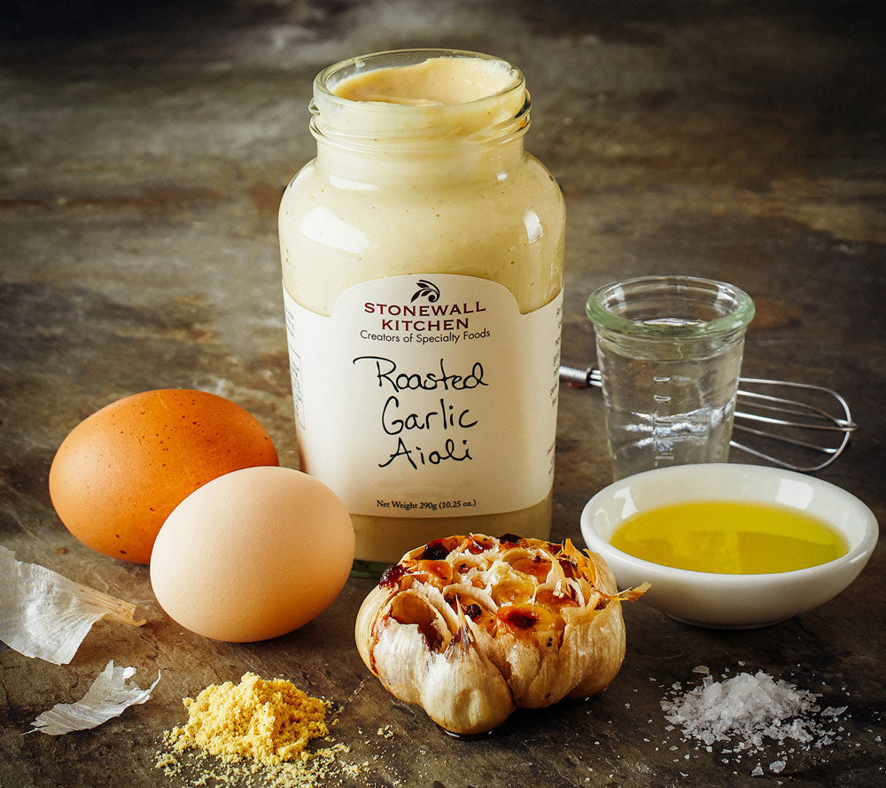 Roasted Garlic Aioli von Stonewall Kitchen ☆ cremiges Aioli mit französischer Mayonnaise ☆ natürliche Zutaten ☆ intensiver Geschmack ☆ Jetzt probieren!