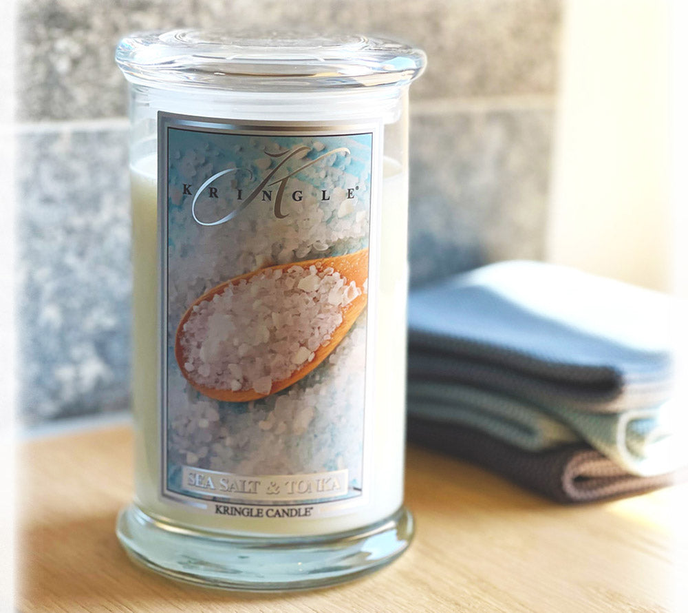 
                  
                    Duftkerze Sea Salt & Tonka ♥ Frischer Duft ♥ Für den Sommer ♥ Sorgt für eine warme Atmosphäre ♥ Importiert aus den USA » Jetzt bestellen! 
                  
                