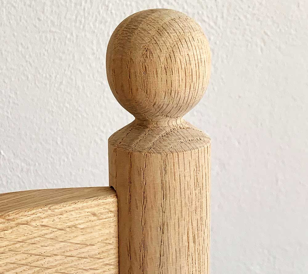 
                  
                    Plantation Schaukelstuhl aus unbehandeltem Eichenholz von Troutman
                  
                
