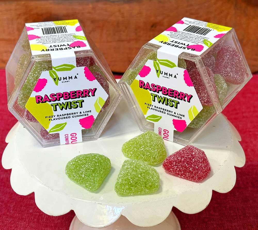 
                  
                    Raspberry Twist von Yumma Candy (96 g Box) | Boutique-Candy: vegane Bonbons mit Himbeer- und Limettengeschmack | Verfügbar mit EU-Versand
                  
                